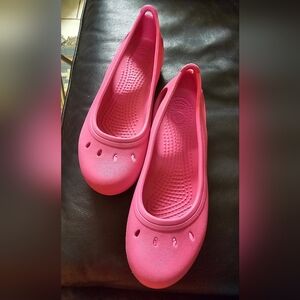 Crocs Ballet Flat Shoes Girls Kids Size J32 Kadee Slip On Comfort Pink EUC